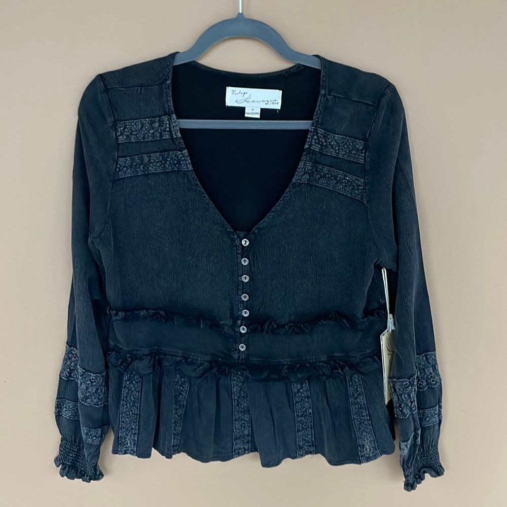 Vintage Havana Black Top V-Neck w/ Buttons Flowy NWT Size Small